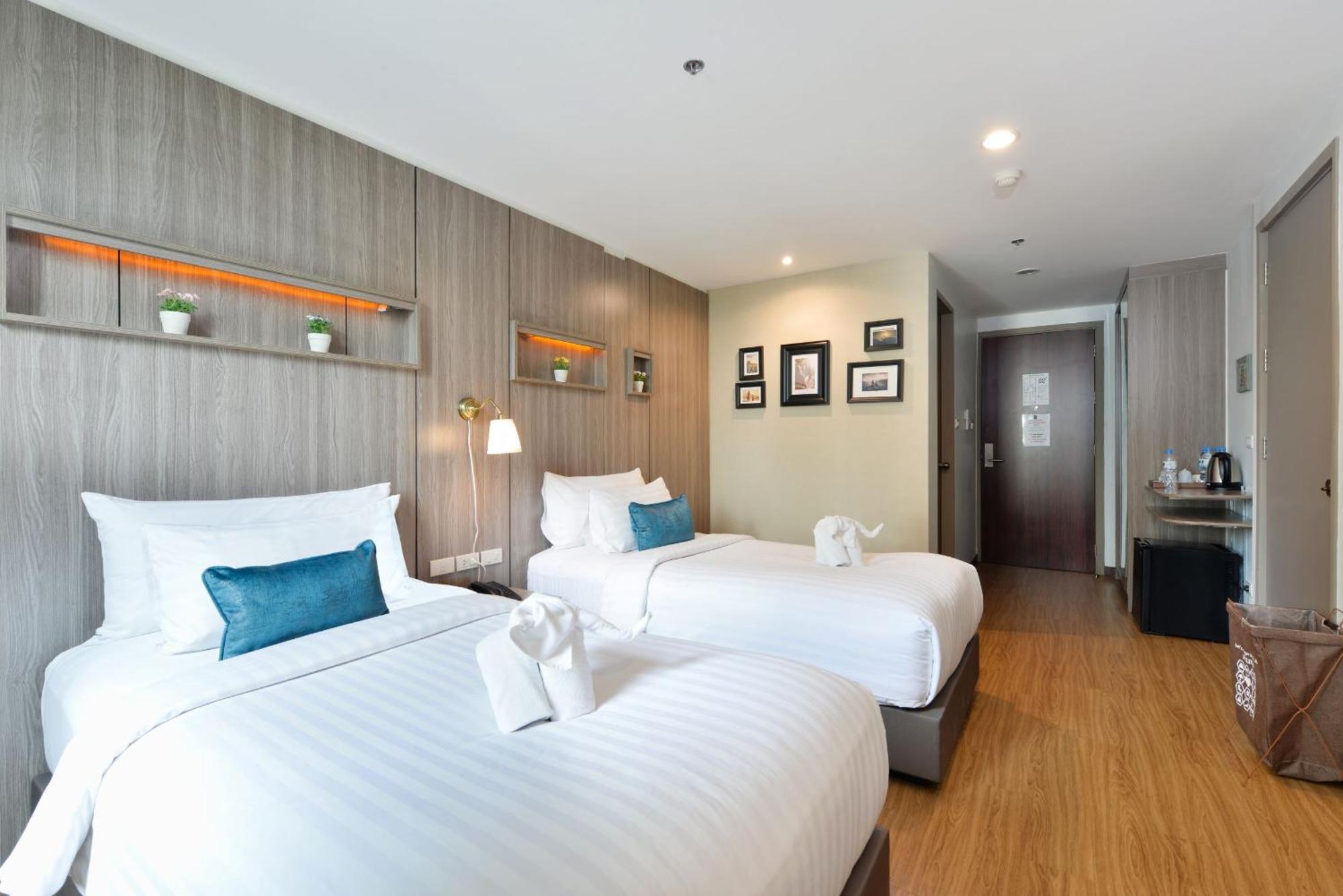 Bedever Boutique Bangkok Hotel - Bts Phra Khanong Exterior foto